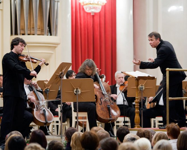 Brahms Double Concerto with Alexander Knyazev  and Mikhail Pletnev